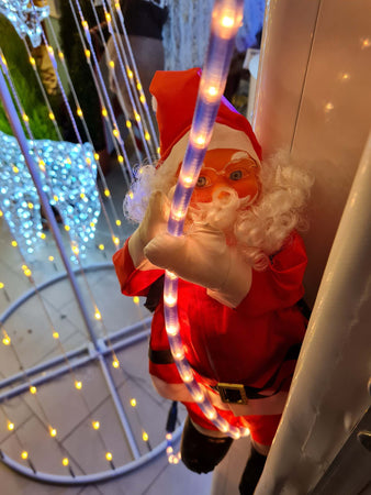 Babbo Natale con fiocco di neve a led decorazione luminosa h 150 cm Casa e cucina/Decorazioni per interni/Addobbi e decorazioni per ricorrenze/Decorazioni natalizie/Luci natalizie/Catene luminose per esterni MagiediNatale.it - Altamura, Commerciovirtuoso.it