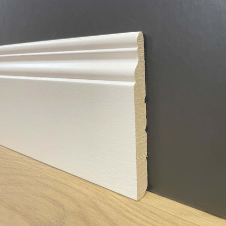 BATTISCOPA laccato bianco in legno ZOCCOLINO MASSELLO DUCALE 100X13 (prezzo al ML) Fai da te/Prodotti per la costruzione/Materiali da costruzione/Pavimenti/Materiali per pavimenti/Battiscopa Eternal Parquet - Ariano Irpino, Commerciovirtuoso.it