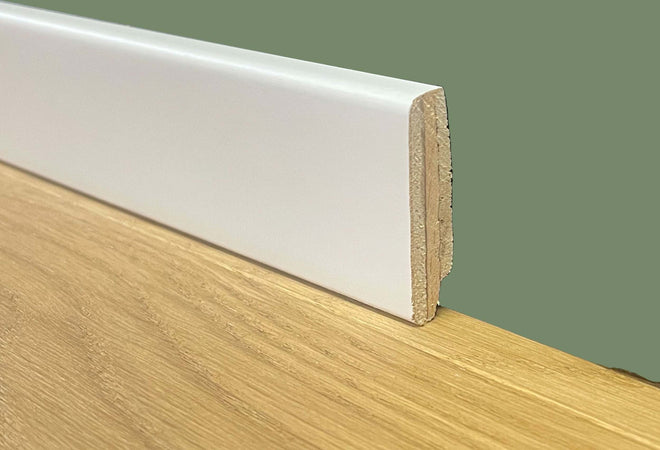 BATTISCOPA Squadrato BASSO laccato bianco su multistrato di legno 40X10 (prezzo al ML) Fai da te/Prodotti per la costruzione/Materiali da costruzione/Pavimenti/Materiali per pavimenti/Battiscopa Eternal Parquet - Ariano Irpino, Commerciovirtuoso.it