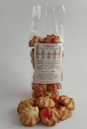 Biscotti Paste Di Mandorla Ricce Siciliane Confezione Box Regalo 500 Gr Biscotti Con Ingredienti Naturali Mandorle Siciliane Alimentari e cura della casa/Alimenti freschi e refrigerati/Impasti refrigerati/Biscotti LiSicily dolci per passione - Alassio, Commerciovirtuoso.it