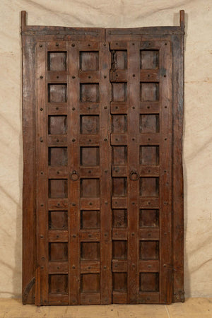 Biscottini-Porta-portone-in-legno-massello-e-ferro-da-interno-o-da-esterno-vecchia-e-antica-medievale-scorrevole