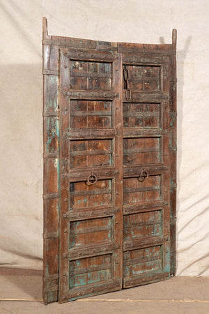 Biscottini-Porta-portone-in-legno-massello-e-ferro-da-interno-o-da-esterno-vecchia-e-antica-medievale-scorrevole
