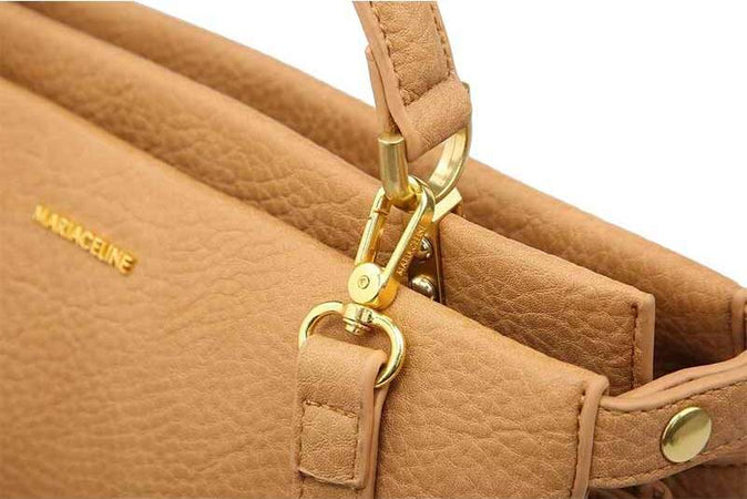 Borsa Donna a Mano Tote Mariaceline Borsa Fashion Materiale Bottolato 1 Manico E Tracolla Regolabile Borsa Finiture in Metallo Oro 33x15x24 Cm Moda/Donna/Borse/Borse a mano You Store - Messina, Commerciovirtuoso.it