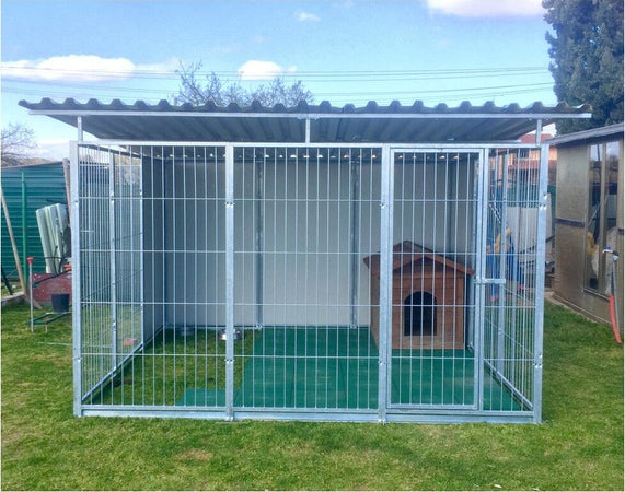 Box per Cani Coibentato con Copertura Zincatura a Caldo da 300x200x Altezza 180 Cm Prodotti per animali domestici/Cani/Cucce gabbiette e recinzioni/Recinti da esterno Ogomondo - Martina Franca, Commerciovirtuoso.it