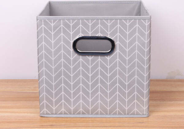 Box-Scatola-Salvaspazio-Armadio-Contenitore-Porta-Oggetti-Organizer-25x25x25-Cm