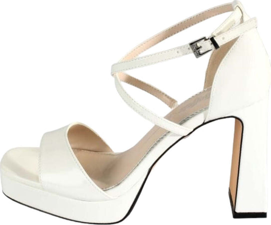 Buffalo-sandalo-bianco-con-tacco-Cherry-cage-1291376