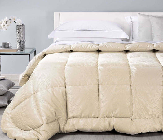 Caleffi Resort Trapunta 270x260 Cm in Piuma Raso Jacquard Matrimoniale 230 Gr/m² Trapuntata a Riquadri Casa e cucina/Tessili per la casa/Biancheria da letto/Coperte e trapunte/Trapunte La Bottega del Risparmio - Bari, Commerciovirtuoso.it