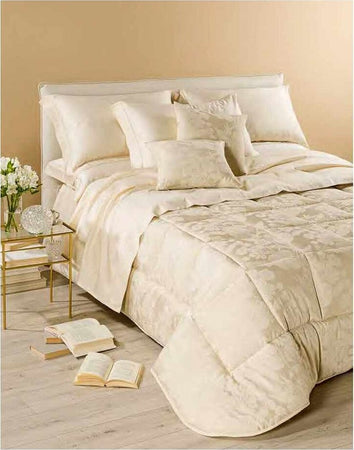 Caleffi Trapunta Matrimoniale In Raso Di Cotone Jacquard Harmonies Casa e cucina/Tessili per la casa/Biancheria da letto/Coperte e trapunte/Trapunte La Bottega del Risparmio - Bari, Commerciovirtuoso.it