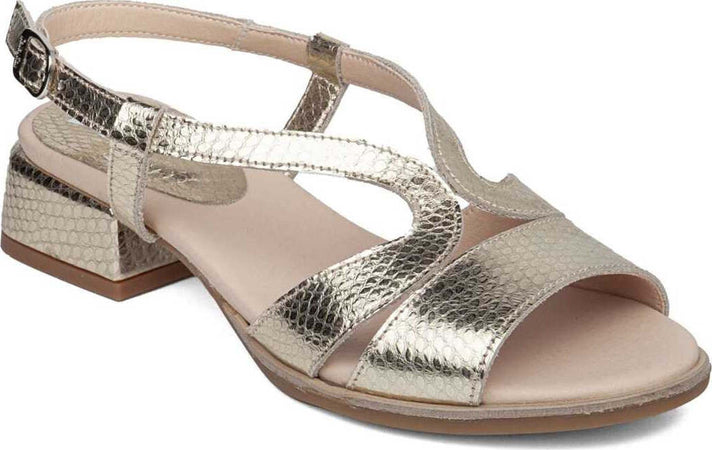 Callaghan-sandalo-Luna-cava-30314