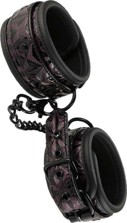 Cavigliere Bondage Con Fibbie Rivestite Con Neoprene Morbido Fetish Blaze Ankle Cuff Purple Cavigliere Regolabili Tramite Fibbia In Stile Cintura Salute e cura della persona/Erotismo e contraccezione/Bondage/Cinghie Kondorama - Martinsicuro, Commerciovirtuoso.it