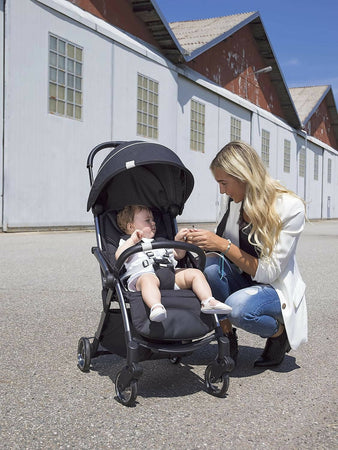 Chicco Goody Plus Passeggino Leggero Omologato Fino 22 Kg Resistente Compatto Comodo Sicuro Pratico Prima infanzia/Passeggini carrozzine e accessori/Passeggini e carrozzine/Passeggini compatti Sanitaria Gioia del Bimbo - Villa San Giovanni, Commerciovirtuoso.it