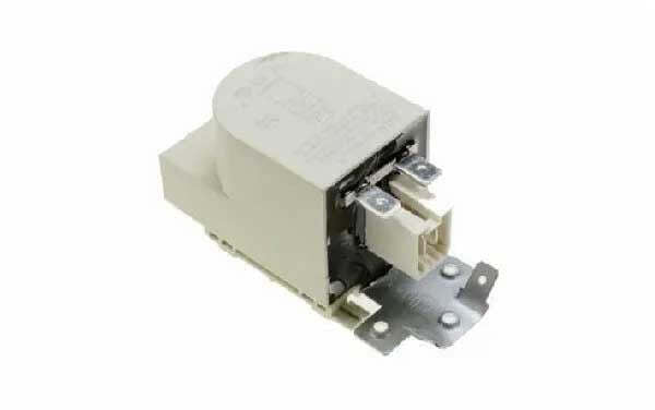 Condensatore Whirlpool Lavatrice 481010503697