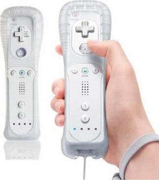 Controller Wii Motion Plus Integrato + Guscio Telecomando Wii Motion Videogiochi/PC/Accessori/Controller/Controller standard e gamepads Trade Shop italia - Napoli, Commerciovirtuoso.it