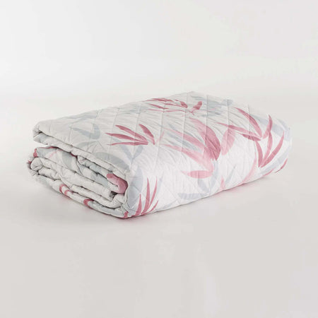 Copriletto trapuntato incanto Beatrice matrimoniale imbottitura anallergica – Maè, Via Roma 60