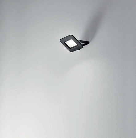 Faro-Proiettore-Moderno-Pad-Nero-Led-Piccolo