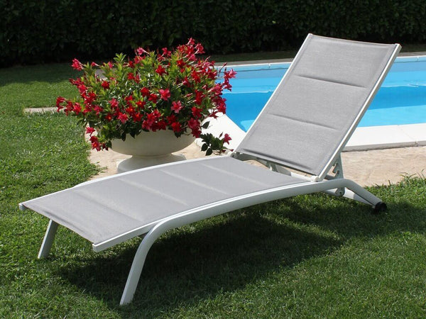 FELES---lettino-da-giardino-impilabile-in-alluminio-e-textilene-imbottito-Bianco-Milani-Home