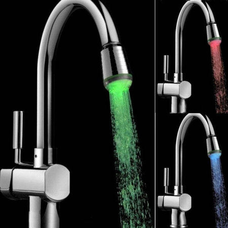 Filtro Per Rubinetto Acqua Cromoterapia A Led Cambia Colore Con La Temperatura Fai da te/Attrezzature per cucine e bagni/Attrezzature per bagni/Rubinetti per lavandini bagno Trade Shop italia - Napoli, Commerciovirtuoso.it