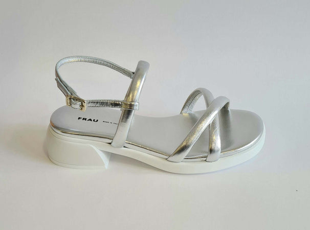 Frau donna sandali con fascette tubolari in pelle laminata