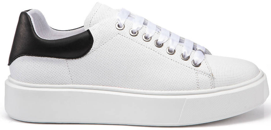 Frau Sneakers Donna pelle micro-traforata Lacci e Sola in Gomma Made In Italy Scarpa Sportiva Leggera Made in italy