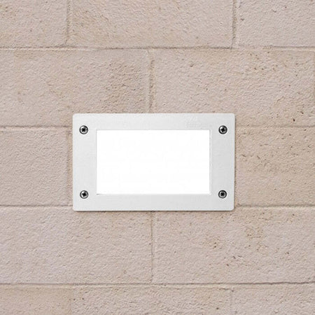 FUMAGALLI LETI 200 BIANCO OPALE LED GX53 3W CCT SET | 4C1000000WYG1K Illuminazione/Illuminazione per esterni/Lampade da parete Zencoccostore - Formia, Commerciovirtuoso.it