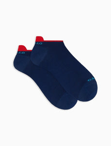 Calze uomo Gallo sneakers in cotone leggero blu royal con righe multicolor e logo a contrasto