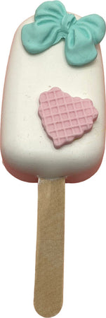 Gelato cremino finto da esposizione bianco con fiocco e cuore Casa e cucina/Teglie da forno e accessori per pasticceria/Accessori e utensili per pasticceria/Utensili decorativi/Torte e dolci finti Led Mall Home - Napoli, Commerciovirtuoso.it