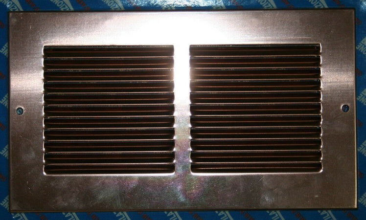 GRIGLIA-DI-AREAZIONE-IN-RAME-mm-240x140-CON-RETE-ANTI-INSETTI