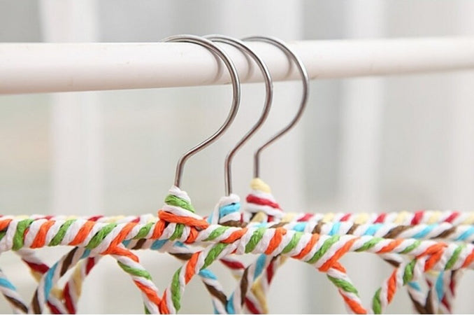 GRUCCIA 24 ANELLI PORTA APPENDI SALVASPAZIO ARMADIO APPENDIBILE ORGANIZZATORE Casa e cucina/Organizzazione interni/Organizzazione guardaroba/Grucce e appendini/Grucce Trade Shop italia - Napoli, Commerciovirtuoso.it