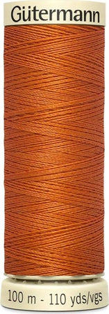GUTERMANN---100mt---FILO-PER-CUCITO-100%-POLIESTERE---COLORE-ARANCIONE-CREPUSCOLO-982