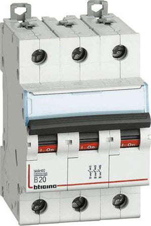 Interruttore-magnetotermico-3P-3MOD.-20A-Bticino