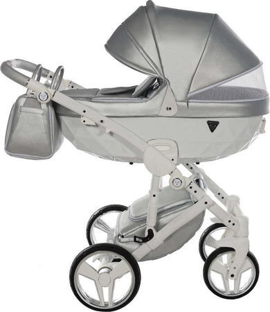 Junama Fluo Italy 3 in 1 Ecopelle Silver/Telaio White Prima infanzia/Passeggini carrozzine e accessori/Passeggini e carrozzine/Sistemi modulari La Casa Del Bebè - Napoli, Commerciovirtuoso.it