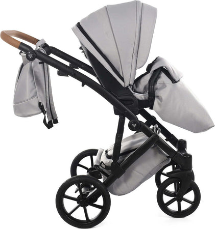 Junama Space V2 3 in 1 Light Grey Telaio Nero Prima infanzia/Passeggini carrozzine e accessori/Passeggini e carrozzine/Sistemi modulari La Casa Del Bebè - Napoli, Commerciovirtuoso.it