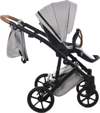 Junama Space V2 3 in 1 Light Grey Telaio Nero Prima infanzia/Passeggini carrozzine e accessori/Passeggini e carrozzine/Sistemi modulari La Casa Del Bebè - Napoli, Commerciovirtuoso.it