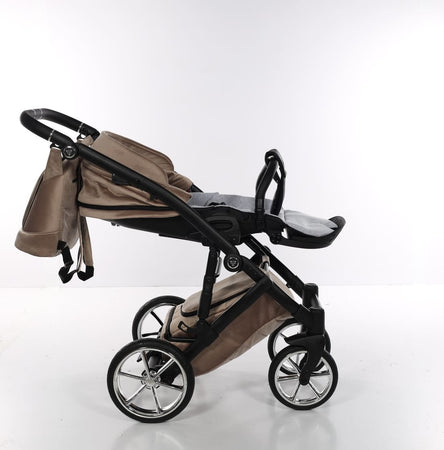 Junama Velur Italy 3 in 1 Beige Telaio Nero dettagli Argento Prima infanzia/Passeggini carrozzine e accessori/Passeggini e carrozzine/Sistemi modulari La Casa Del Bebè - Napoli, Commerciovirtuoso.it