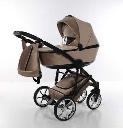 Junama Velur Italy 3 in 1 Beige Telaio Nero dettagli Argento Prima infanzia/Passeggini carrozzine e accessori/Passeggini e carrozzine/Sistemi modulari La Casa Del Bebè - Napoli, Commerciovirtuoso.it