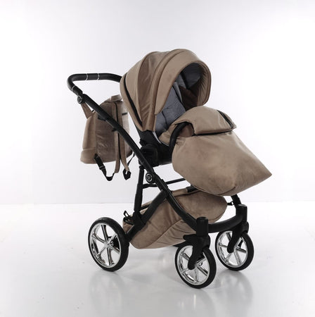 Junama Velur Italy 3 in 1 Beige Telaio Nero dettagli Argento Prima infanzia/Passeggini carrozzine e accessori/Passeggini e carrozzine/Sistemi modulari La Casa Del Bebè - Napoli, Commerciovirtuoso.it