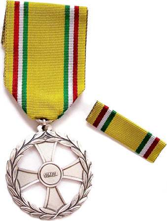 Kit Completo Medaglia Somalia Con Nastro Nastrino E Medaglia Sport e tempo libero/Accessori/Trofei medaglie e premi/Medaglie Il Distintivo - Pesaro, Commerciovirtuoso.it