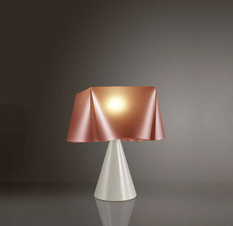 Lampada-Da-Tavolo-A-Cono-1-Luce-Wanda-In-Polilux-Rame-D30-Made-In-Italy