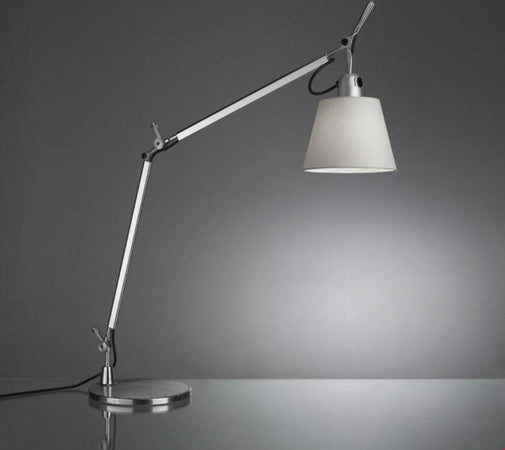 Lampada-da-tavolo-Artemide-Tolomeo-Basculante