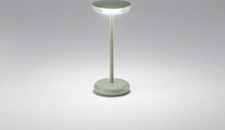 Lampada-Da-Tavolo-Esterno-Soap-Moderna-Metallo-Salvia-Led-Luce-Calda