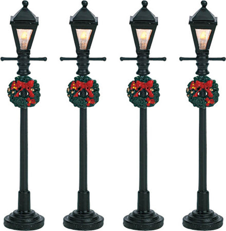 Lampioni illuminati da strada per Villaggio di Natale, set da 4 pezzi, in plastica da 10,5 cm Casa e cucina/Decorazioni per interni/Addobbi e decorazioni per ricorrenze/Decorazioni natalizie/Oggettistica MagiediNatale.it - Altamura, Commerciovirtuoso.it