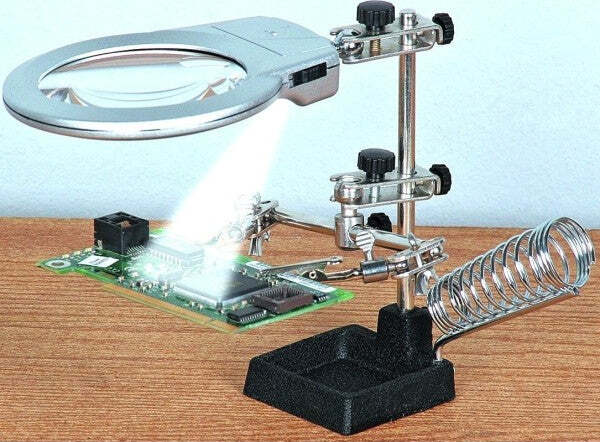 Lente-2.25''-Ingrandimento-4x-Con-Pinze-Terza-Mano-Da-Tavolo-Supporto-Per-Saldature-Modellismo
