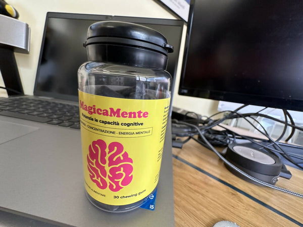 Magicamente Integratore Alimentare Memoria E Concentrazione Stanchezza Fisica 60 Gomme Da Masticare Salute e cura della persona/Vitamine minerali e integratori/Multivitamine e minerali Beauty Fashion Store - Palermo, Commerciovirtuoso.it