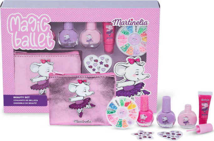 Martinelia Magic Ballet Nails & Case Cofanetto Trucchi E Smalti Bimba Con Adesivi Smalti Lucidalabbra E Borsetta Giochi e giocattoli/Giochi d'imitazione e accessori di travestimento/Accessori per travestimento/Trucchi Cartoleria Deja Vu - Crotone, Commerciovirtuoso.it