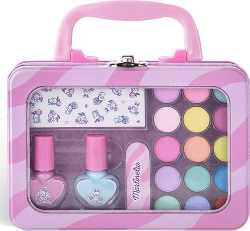 Martinelia Set Yummy Bag Beauty Set Valigetta Trucchi Rosa Bimba Con 15 Ombretti 2 Smalti 1 Lima E Tanti Adesivi Giochi e giocattoli/Giochi d'imitazione e accessori di travestimento/Accessori per travestimento/Trucchi Cartoleria Deja Vu - Crotone, Commerciovirtuoso.it
