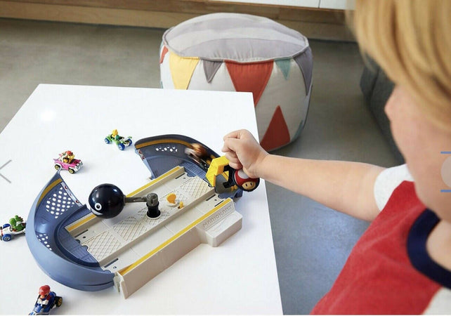 Mattel Hot Wheels Mario Kart Chain Chomp Track Set with Donkey Kong Gioco per Bambini Giochi e giocattoli/Personaggi giocattolo/Edifici e scenari/Piste da corsa Cartoleria Deja Vu - Crotone, Commerciovirtuoso.it