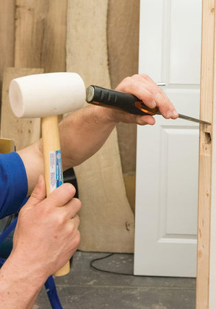 Mazzuola con testa in gomma resistente e manico in legno Fai da te/Utensili elettrici e a mano/Utensili a mano/Martelli e magli/Martelli da carpentiere La Zappa - Altamura, Commerciovirtuoso.it