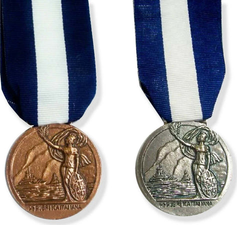 Medaglia Lunga Navigazione Marina Oro Argento Bronzo made in Italy Sport e tempo libero/Accessori/Trofei medaglie e premi/Medaglie Il Distintivo - Pesaro, Commerciovirtuoso.it