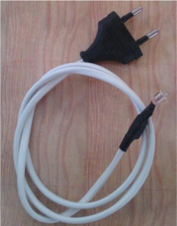 Mini lampada effetto fuoco tremolante per presepi con cavo e spina