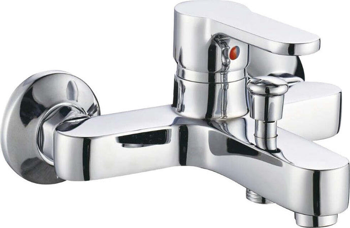 Miscelatore Esterno Vasca Con Deviatore Rubinetto Monocomando Cromato Fai da te/Attrezzature per cucine e bagni/Attrezzature per bagni/Rubinetti per docce e vasche da bagno e parti/Rubinetti per vasca Ogomondo - Martina Franca, Commerciovirtuoso.it